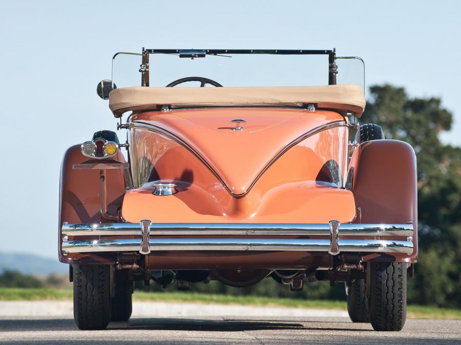  Packard Speedster Eight Boattail Roadster Runabout 1930 года  (фото 9 из 32)